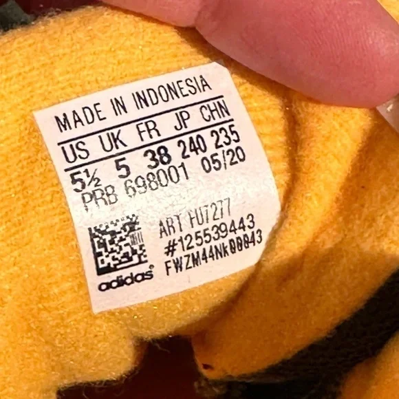 Adidas Snowpitch Green Gold  High Top Sneaker Hiker Grip  Men’s  Big Kid 5.5 - Picture 12 of 13